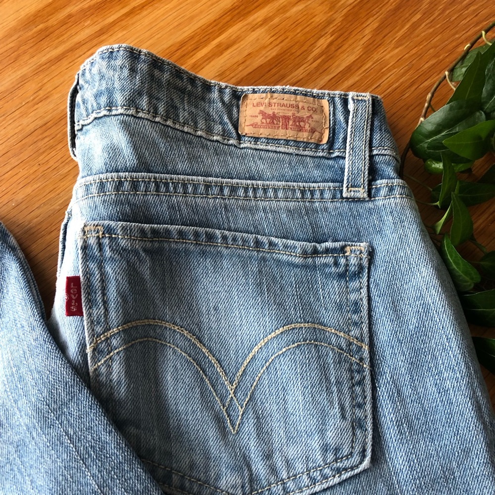 Jeans Lévis 524 neuve ❤️😁 gr7